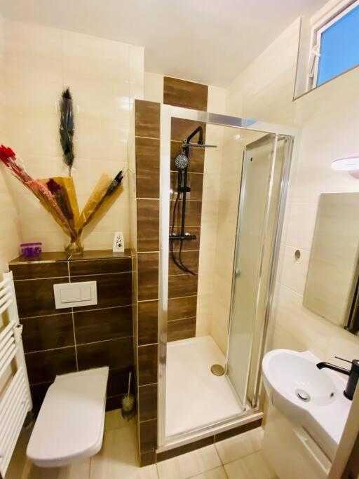 Апартаменти 2 Izbovy - Blizko Centra Мартін Екстер'єр фото